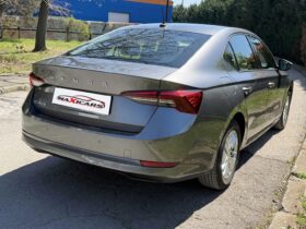 Škoda Octavia 2023 2.0 TDI