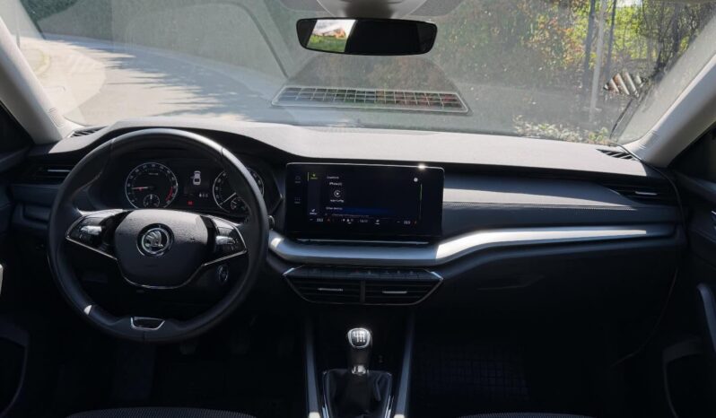 
								Škoda Octavia 2023 2.0 TDI full									