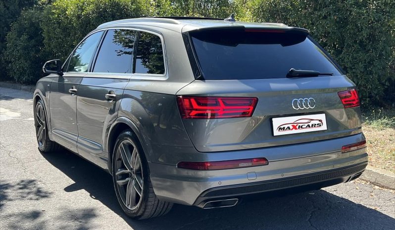 
								Audi Q7 3.0 TDI QUATTRO full									