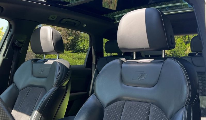 
								Audi Q7 3.0 TDI QUATTRO full									