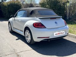 
										Volkswagen Beetle 2017 full									