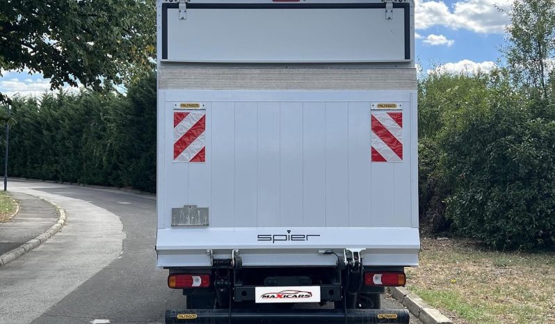 
								IVECO Daily 35C15 full									