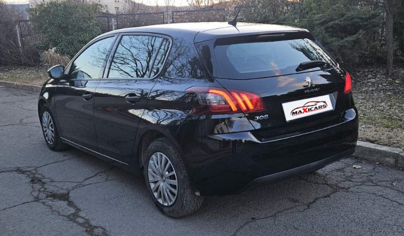 
								Peugeot 308 2018 full									