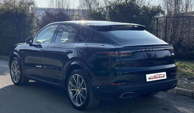 
								Porsche Cayenne E-Hybrid 2022 full									