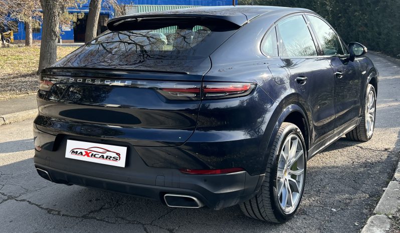 
								Porsche Cayenne E-Hybrid 2022 full									