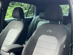 
										Volkswagen Golf 2015 full									