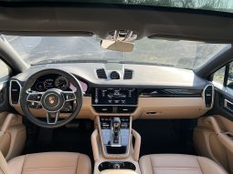 
										Porsche Cayenne E-Hybrid 2022 full									