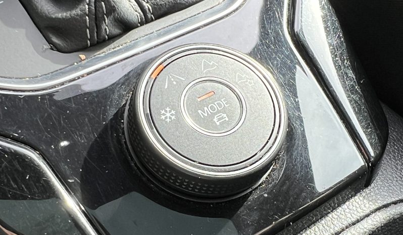 
								Volkswagen T-Roc R 2022 full									