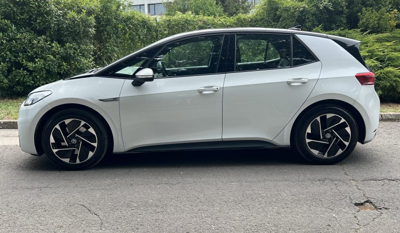 
								Volkswagen ID.3 1st edition 2020 full									