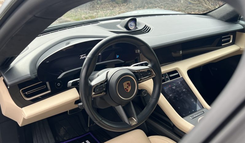 
								Porsche Taycan 2020 full									