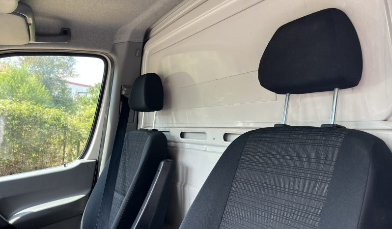 
								Mercedes-Benz Sprinter 2014 full									