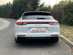 Porsche Panamera 2023