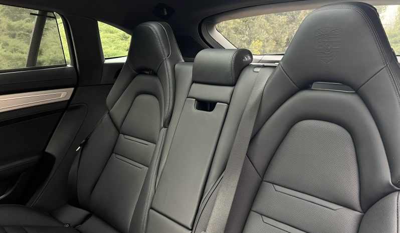 
								Porsche Panamera 2023 full									