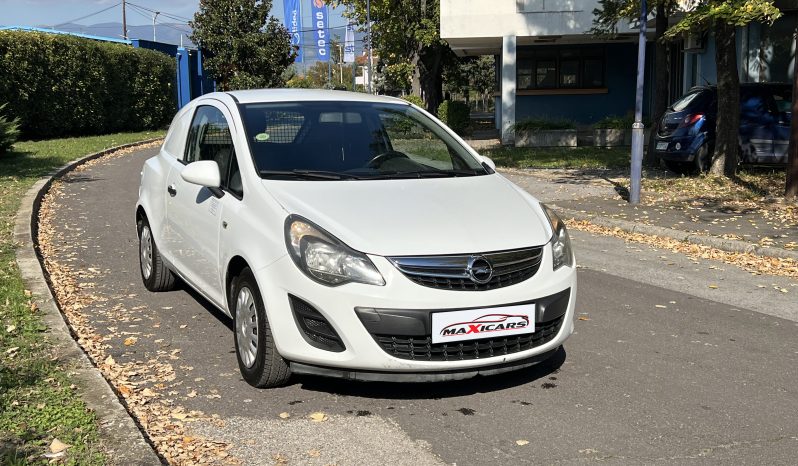 
								Opel Corsa 2013 full									