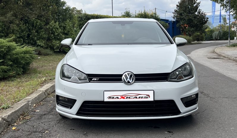 
								Volkswagen Golf 2015 full									