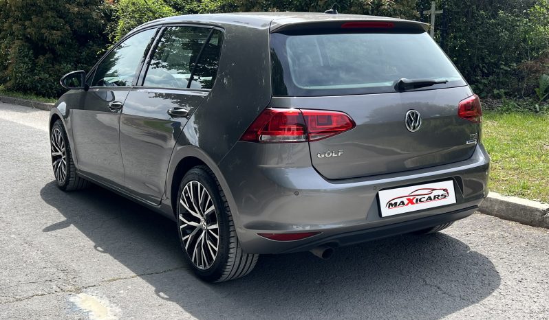 
								Volkswagen Golf 2016 full									
