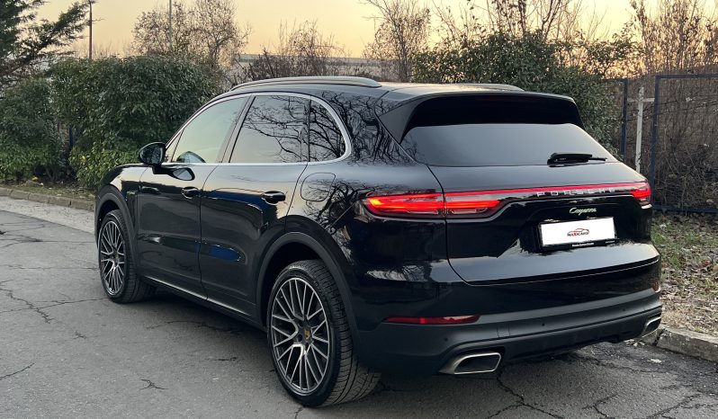 
								Porsche Cayenne E-Hybrid 2020 full									