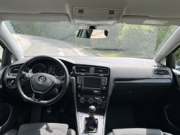 
										Volkswagen Golf 2016 full									