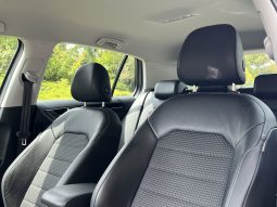 
										Volkswagen Golf 2016 full									