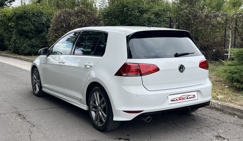 
								Volkswagen Golf 2015 full									