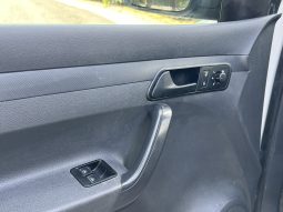 
										Volkswagen Caddy 2015 full									