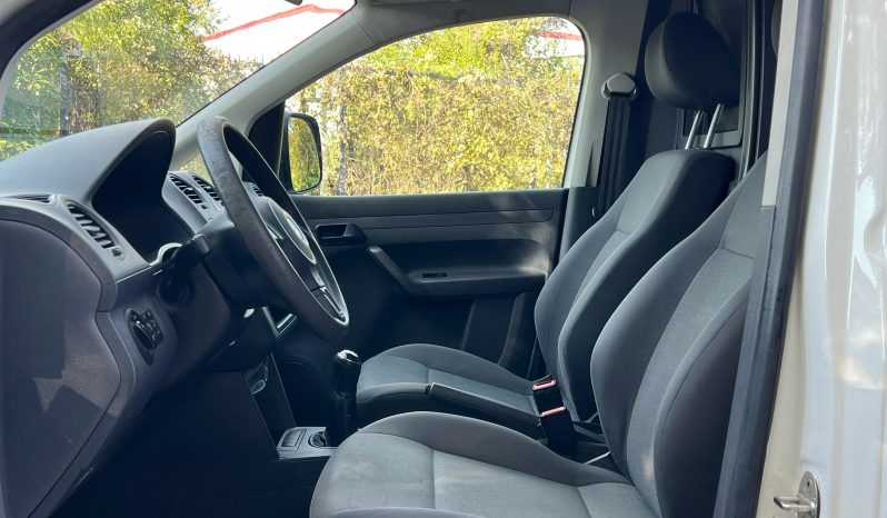 
								Volkswagen Caddy 2015 full									