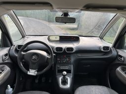 
										Citroen C3 Picasso 2010 full									