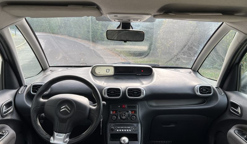 
								Citroen C3 Picasso 2010 full									