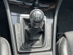 
										Volkswagen Golf 2016 full									