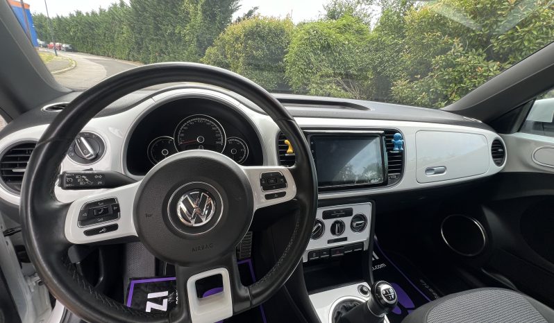 
								Volkswagen Beetle 2016 full									