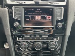 
										Volkswagen Golf 2015 full									