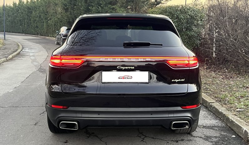 
								Porsche Cayenne E-Hybrid 2019 full									
