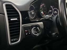 
										Porsche Cayenne E-Hybrid 2019 full									