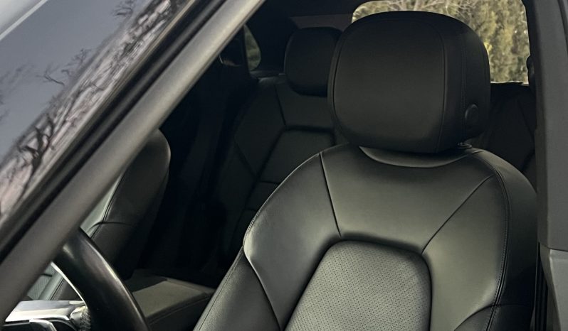 
								Porsche Cayenne E-Hybrid 2019 full									