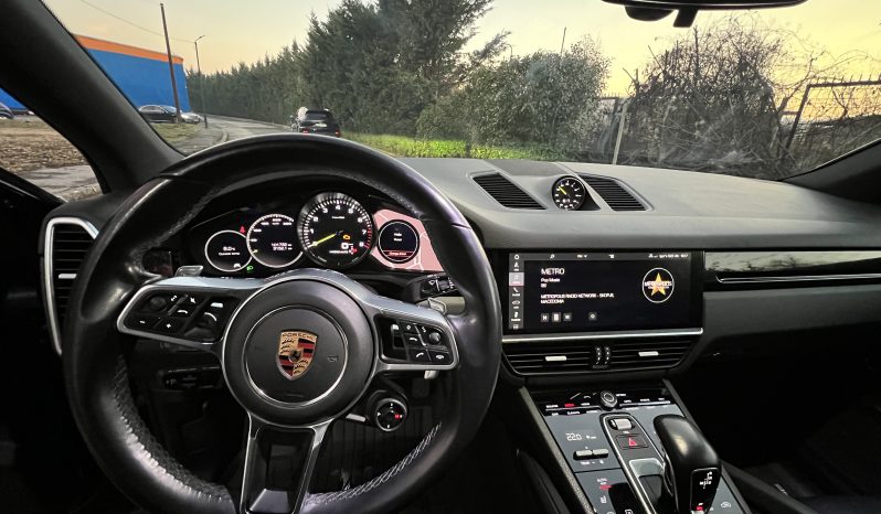 
								Porsche Cayenne E-Hybrid 2019 full									