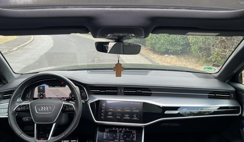 
								Audi A6 Avant Quattro S-Line 2019 full									
