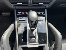 
										Porsche Cayenne E-Hybrid 2021 full									