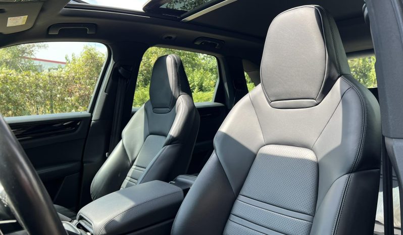 
								Porsche Cayenne E-Hybrid 2021 full									
